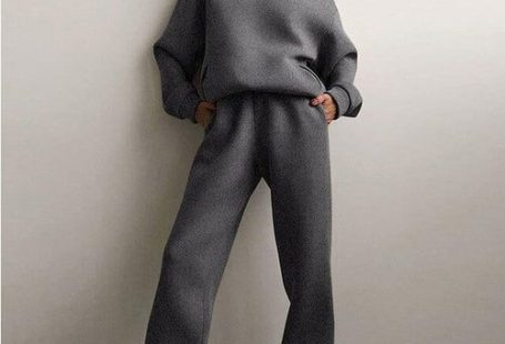 Gerta | Fashionable and Minimalist winter Pullover Gifts For Day Shirtstylecentral