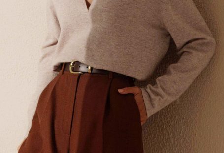 Leisure Collared Graceful Pullover Sweater - Brown XS