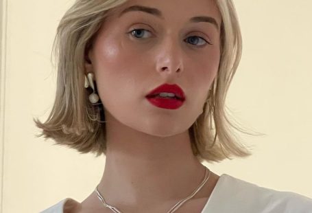 Introducing The "Bell Bottom" Bob: This Season’s Breakout Hair Trend